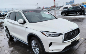 Внедорожники INFINITI QX50 ESSENTIAL 2021 Белый