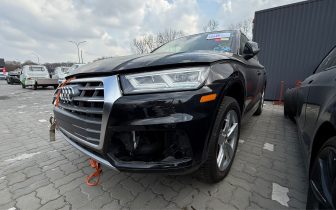 Внедорожники AUDI Q5 PREMIUM PLUS 2017 Черный