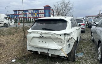 Внедорожники INFINITI QX50 ESSENTIAL 2021 Белый
