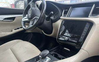 Внедорожники INFINITI QX50 ESSENTIAL 2021 Белый