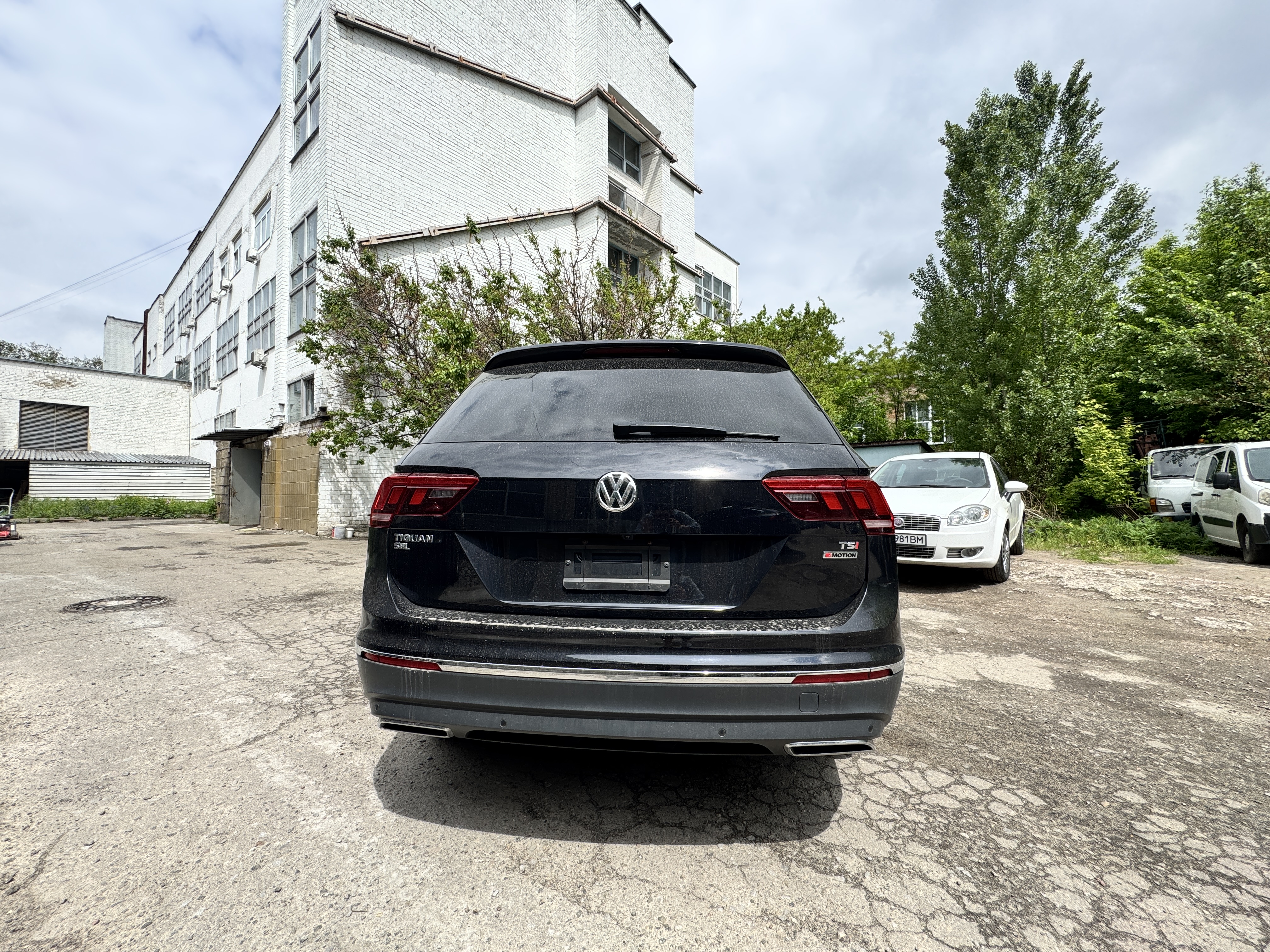 sport  VOLKSWAGEN  TIGUAN SEL PREMIUM 2018 Чорний