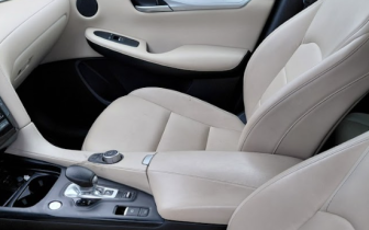 Внедорожники INFINITI QX50 ESSENTIAL 2021 Белый