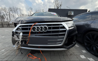 Внедорожники AUDI Q5 PREMIUM PLUS 2018 Черный