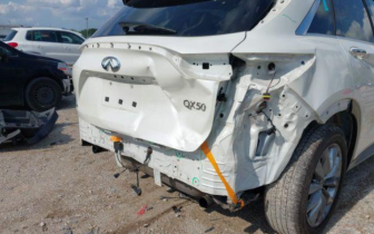 Внедорожники INFINITI QX50 ESSENTIA 2021 Белый