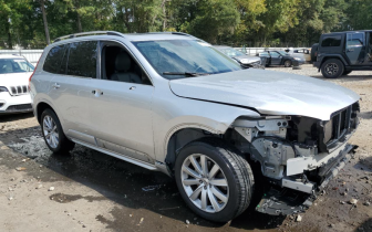 Позашляховики  VOLVO  XC90 T6 MOMENTUM 2016 Сріблястий