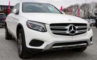 Внедорожники MERCEDES-BENZ GLC 350E 2019 Белый