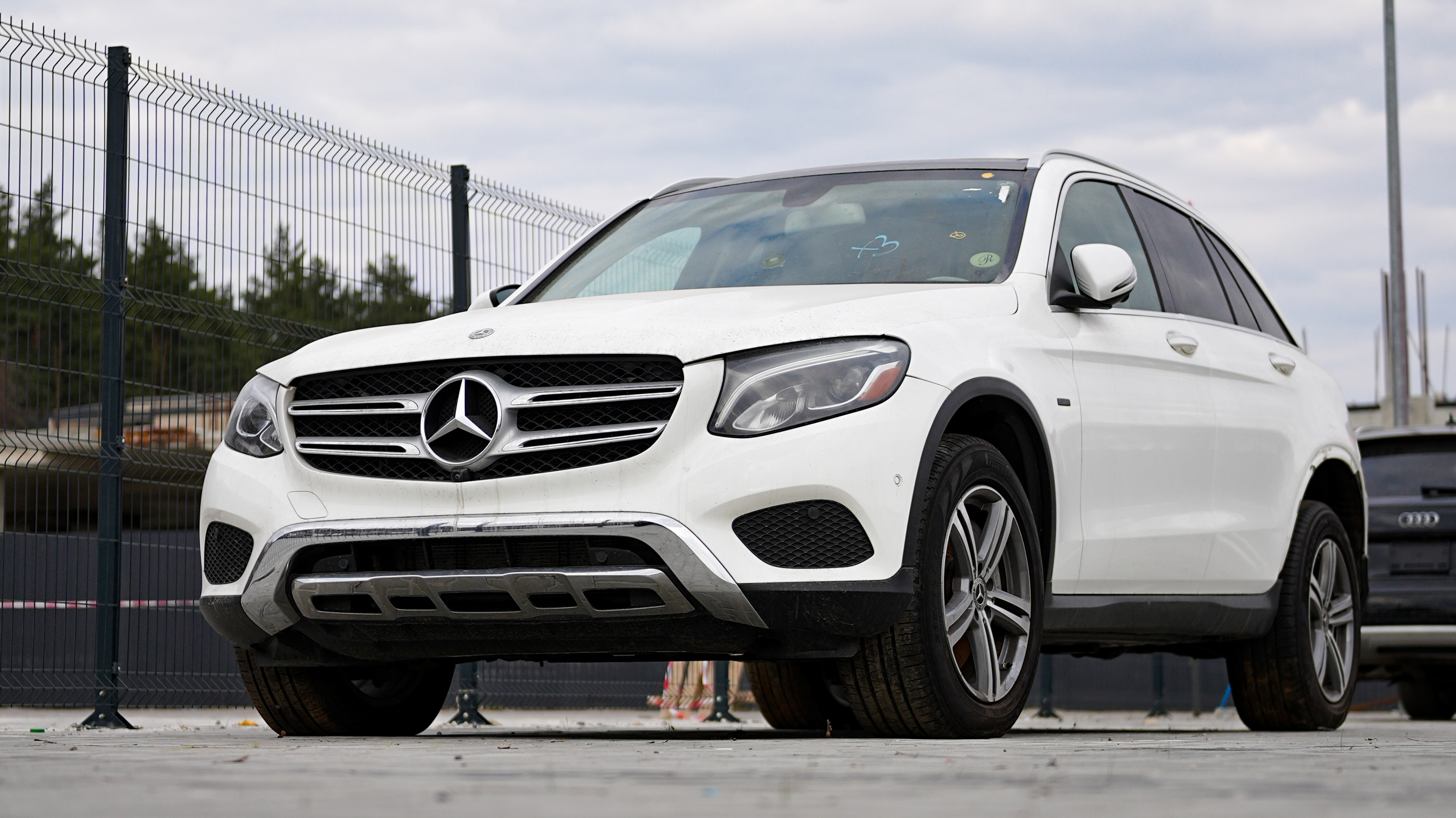 suv MERCEDES-BENZ GLC 350E 2019 Белый