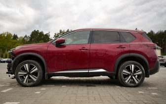 Седаны NISSAN ROGUE SL 2020 Красный