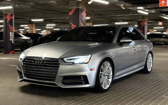 Седаны AUDI A4 PREMIUM PLUS 2018 Серебристый