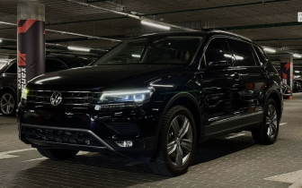 Sport  VOLKSWAGEN  TIGUAN SEL PREMIUM 2018 Черный