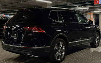 Sport  VOLKSWAGEN  TIGUAN SEL PREMIUM 2018 Черный