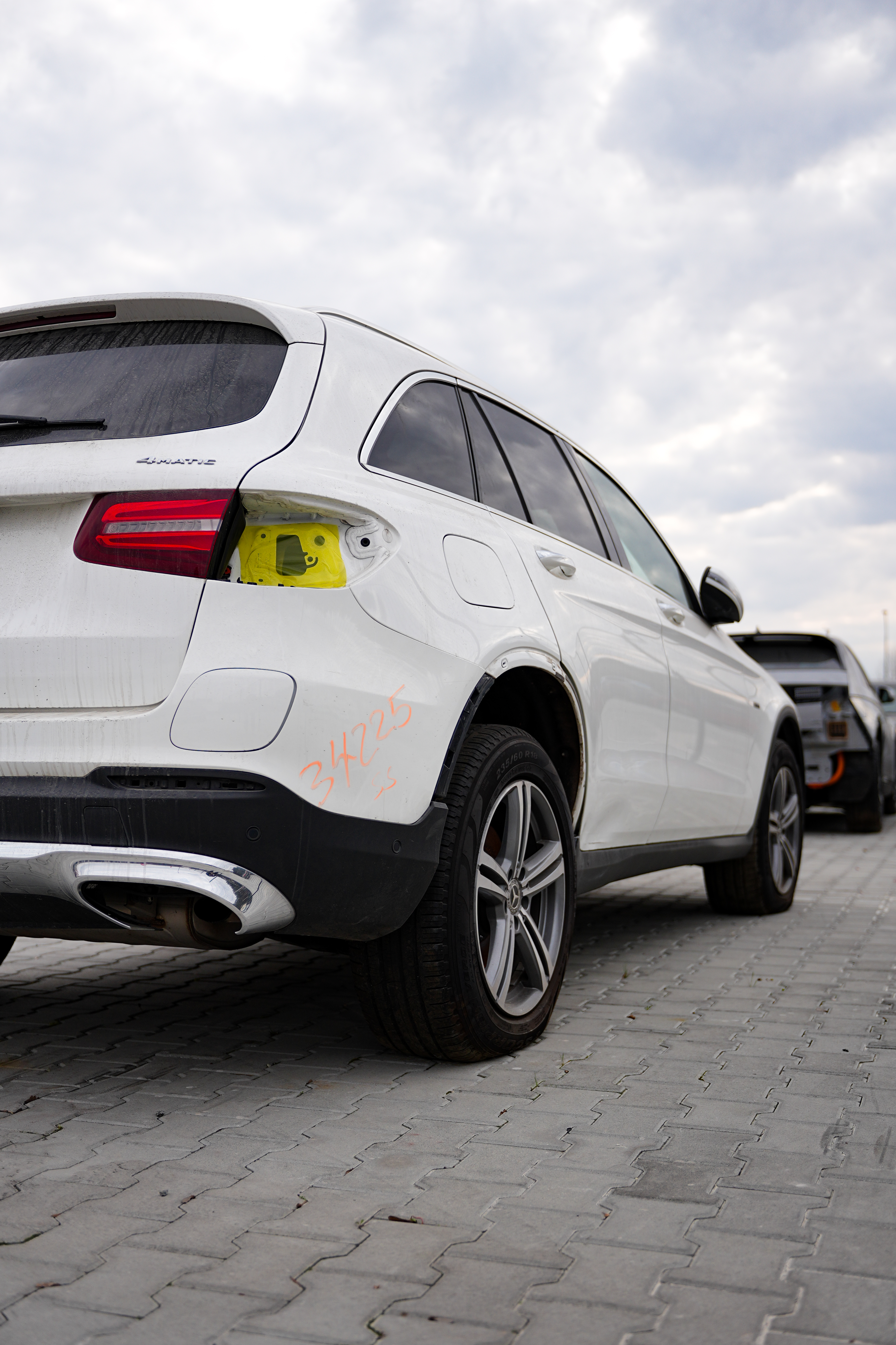 Кросовери MERCEDES-BENZ GLC 350E  2019 Білий