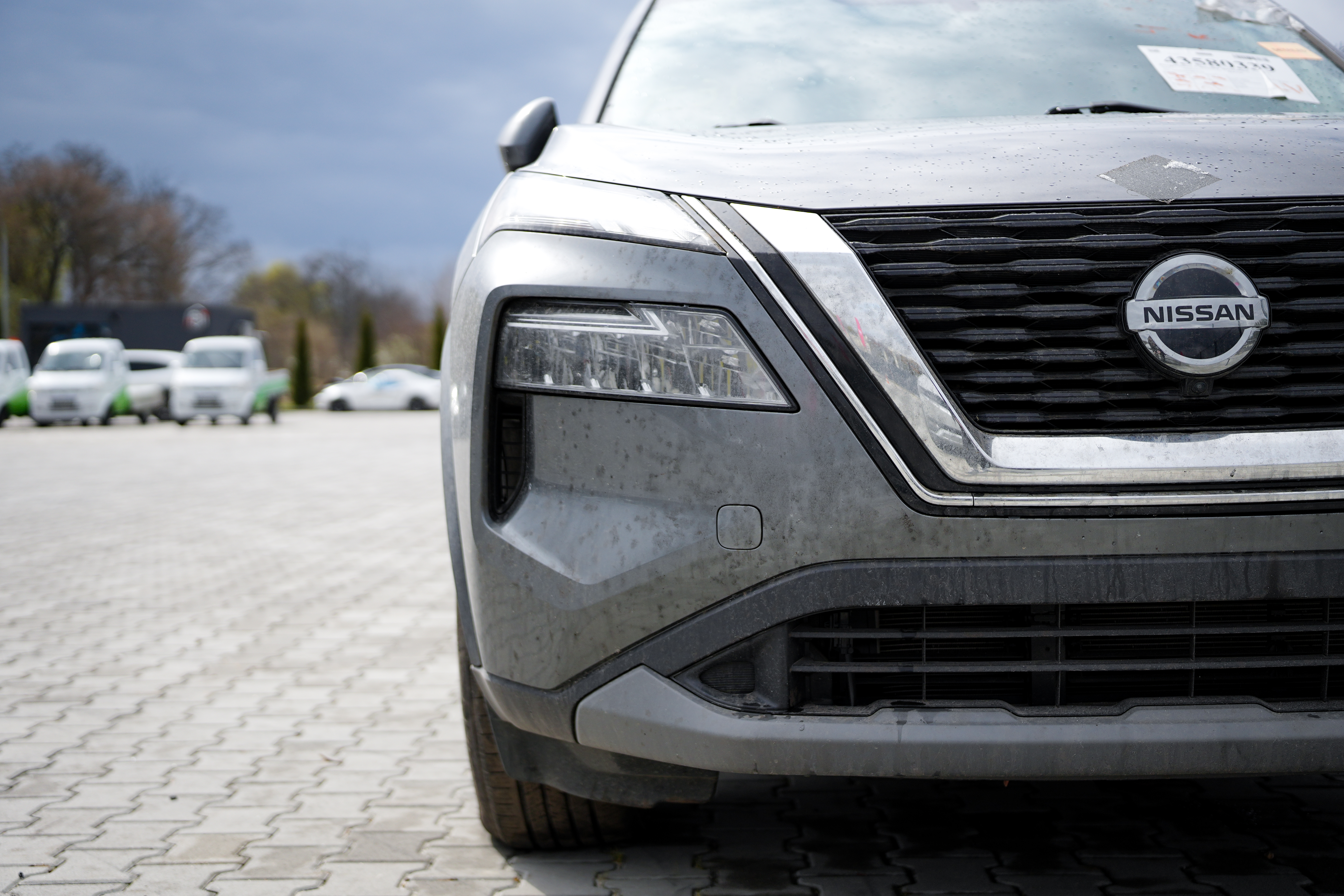 suv NISSAN ROGUE SV 2021 Серебристый
