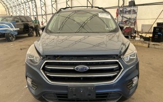 Внедорожники FORD Escape 2018 Синий