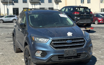 Позашляховики FORD Escape 2018 Синій