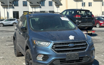 Позашляховики FORD Escape 2018 Синій