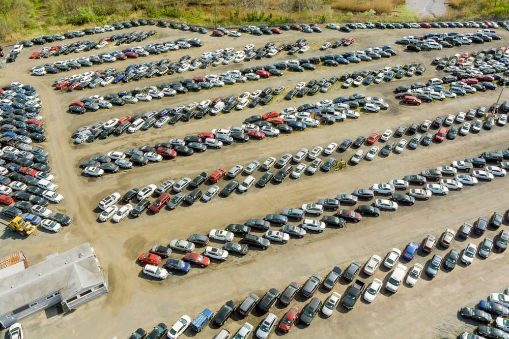 Стоянка с автомобилями аукциона Копарт